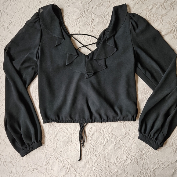 Long sleeve ruffle lace up back top - Picture 3 of 5